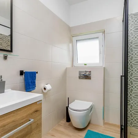 Holiday home Amazing In With Wifi *
